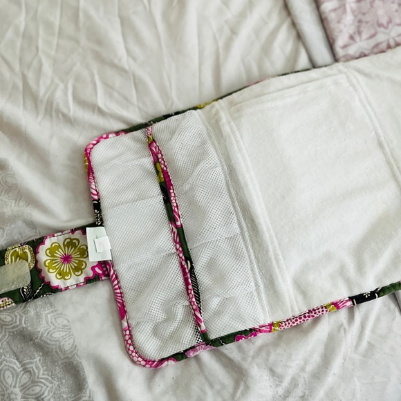 Vera Bradley changing pad - Picture 3 of 4